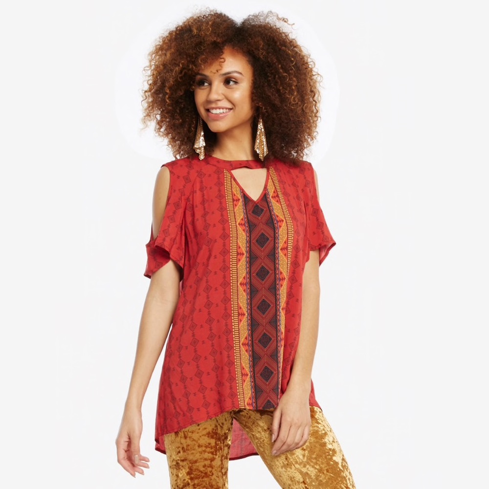 Marvel Comic Black Panther Nakia Cold Shoulder Top